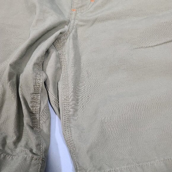 LL Bean 9" Olive Green Shorts Men's Size 44 100% Cotton - Picture 7 of 7